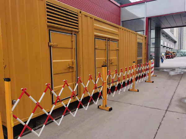 东安800KW柴油发电机组需要配什么规格的电缆线？
