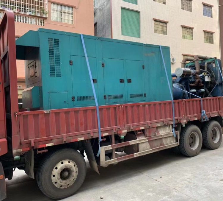 东安如何在不同负载率下确保 400KW 柴油发电机组的正常运行？
