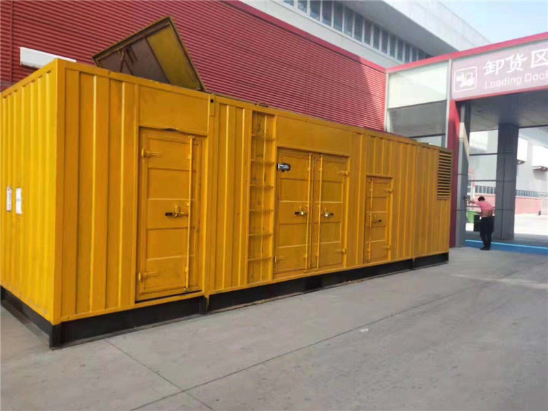 东安国内外发电机组租赁合同在明确设备维护责任方面有哪些不同做法？